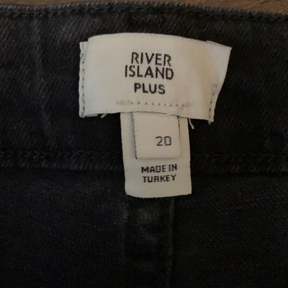 ⭐️HP⭐️NWT ASOS Curve river island denim frayed short - Picture 5 of 7